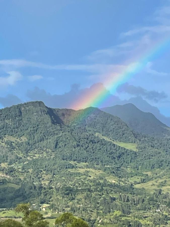 Cucuate Hospedaje Choachi Bagian luar foto